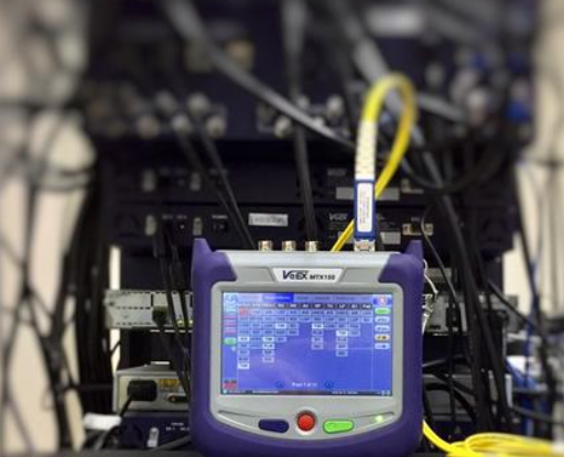 VPN高速服务器排行通常是基于服务器的速度、稳定性、连接数以及用户体验来进行排名的。以下是一些主要的VPN服务提供商及其服务器排行情况